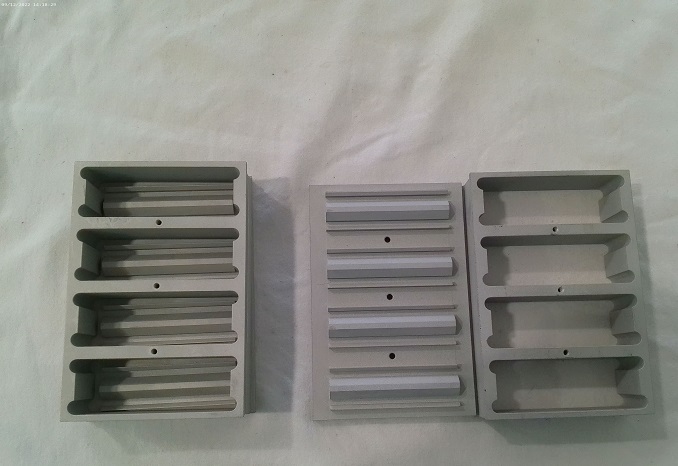 Trough Adapter 18mL per section 4-Position for Beckman Split 1/4 troughs BK372788 Microplate Format - Image 1