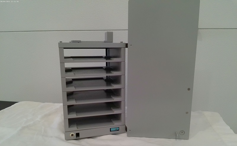 Tecan Hotel Cooling Heating 2 Shelves, 3 Mtp/Pcr Plates- 6 Positions. New. - Image 1