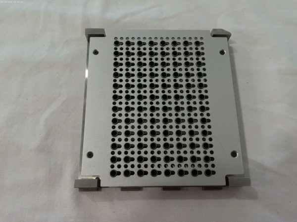 Tecan Head Adapter, Disposable Tips, 96 Tips, MCA384. Compatible with 15ul, 50ul and 125ul MCA384 disposable tips. Can pick 96 tips only. Mounts 96 tips out of a box of 384 tips. Requires DiTi Carrier for MCA384. 30032063.