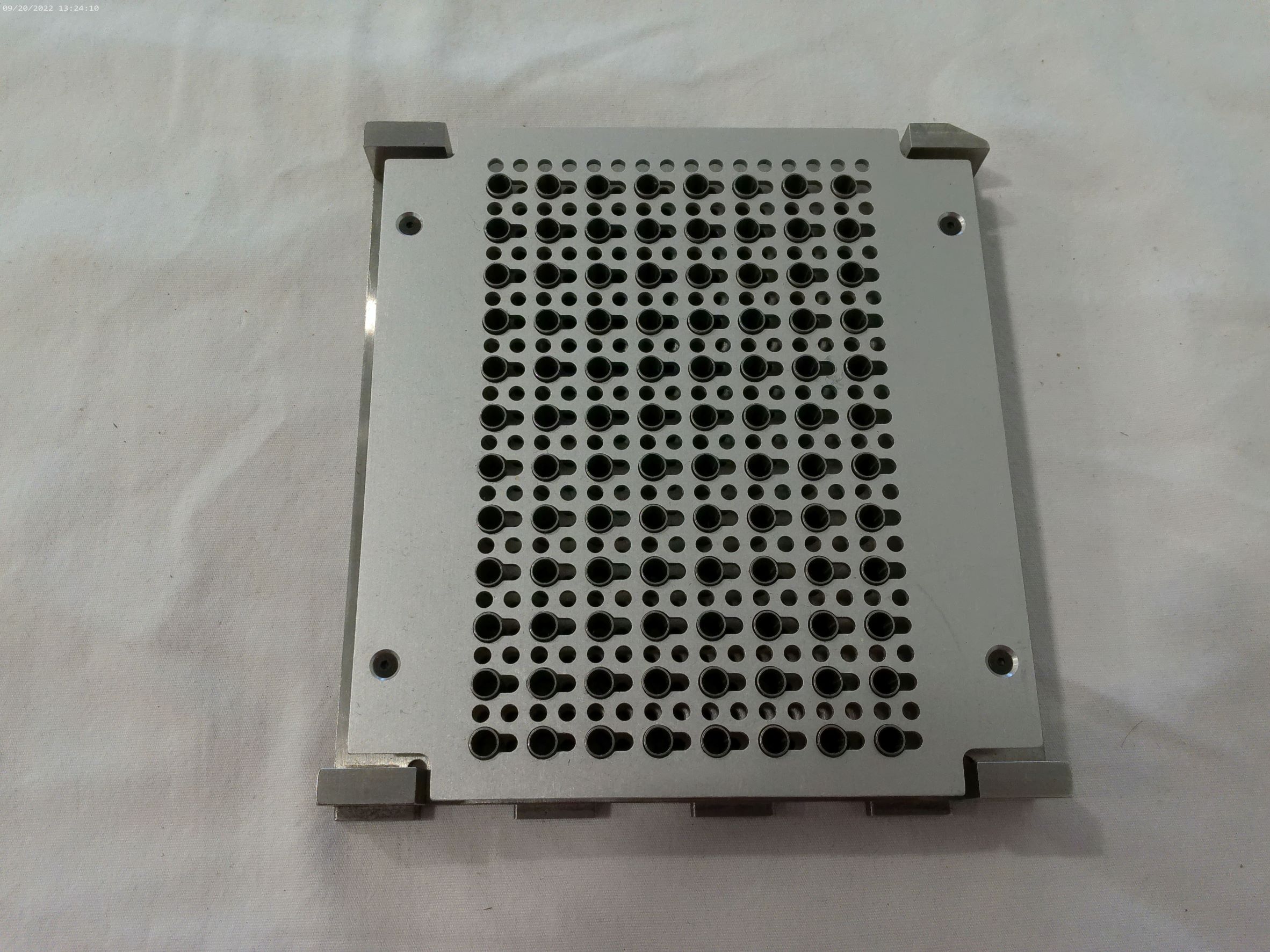 Tecan Head Adapter, Disposable Tips, 96 Tips, MCA384. Compatible with 15ul, 50ul and 125ul MCA384 disposable tips. Can pick 96 tips only. Mounts 96 tips out of a box of 384 tips. Requires DiTi Carrier for MCA384. 30032063. - Image 1