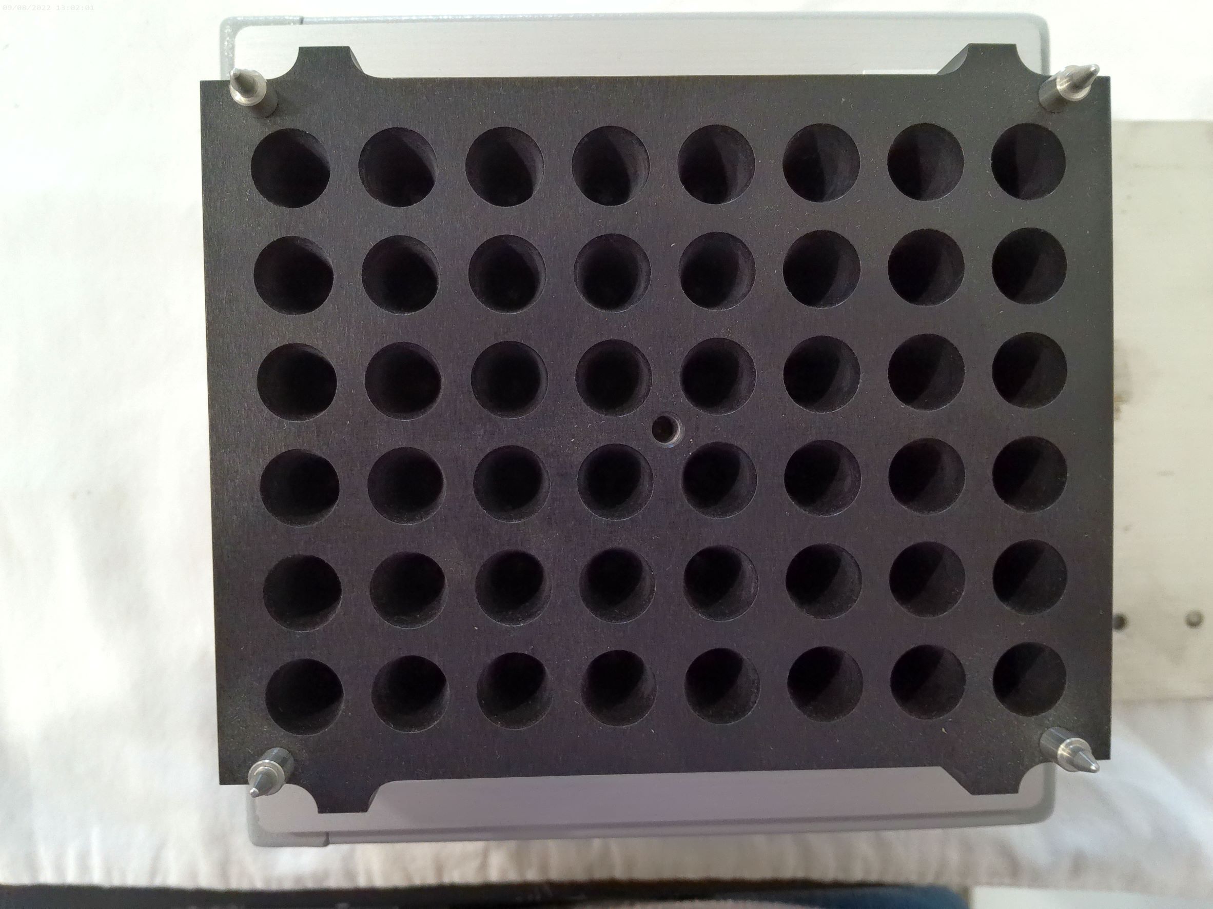 Heating Block, Te-Shake, 1.5 mL Microfuge Tube, 48-position, requires heating block adapter (10760726). Requires Te-MagS Tube Adapter, Microfuge, 48-Position (10760703) for RoMa compatibility. - Image 1