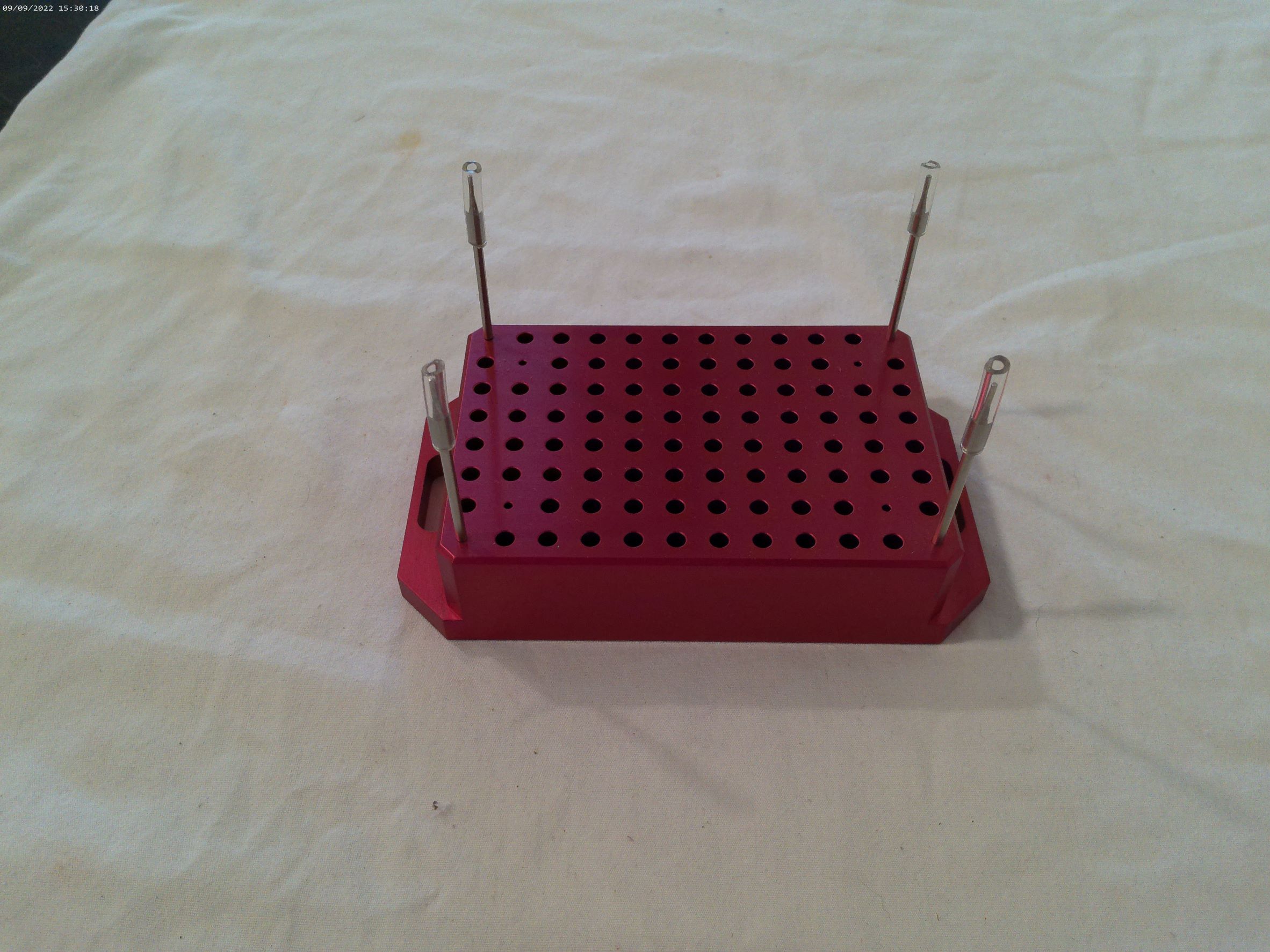 Tecan Teach Block, MCA/ Te-MO/ Aquarius 96. Includes standard and high precision needles adapter block (10765326) for transfer rack. replacement part. 10619174 - Image 1