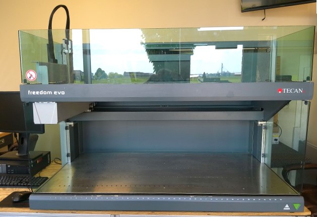 Tecan Freedom EVO 150 Version 2, 4 Tip AIR LIHA Arm Liquid Handling Platform. Set-up, Install, QUICK SHIP! Refurbished. - Image 1