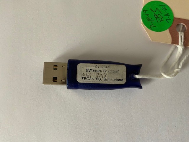 Tecan EVOware Specialist Version ID Software, Freedom EVO 100, 150, and 200. Hard Dongle. 3CCIDD11 - Image 1