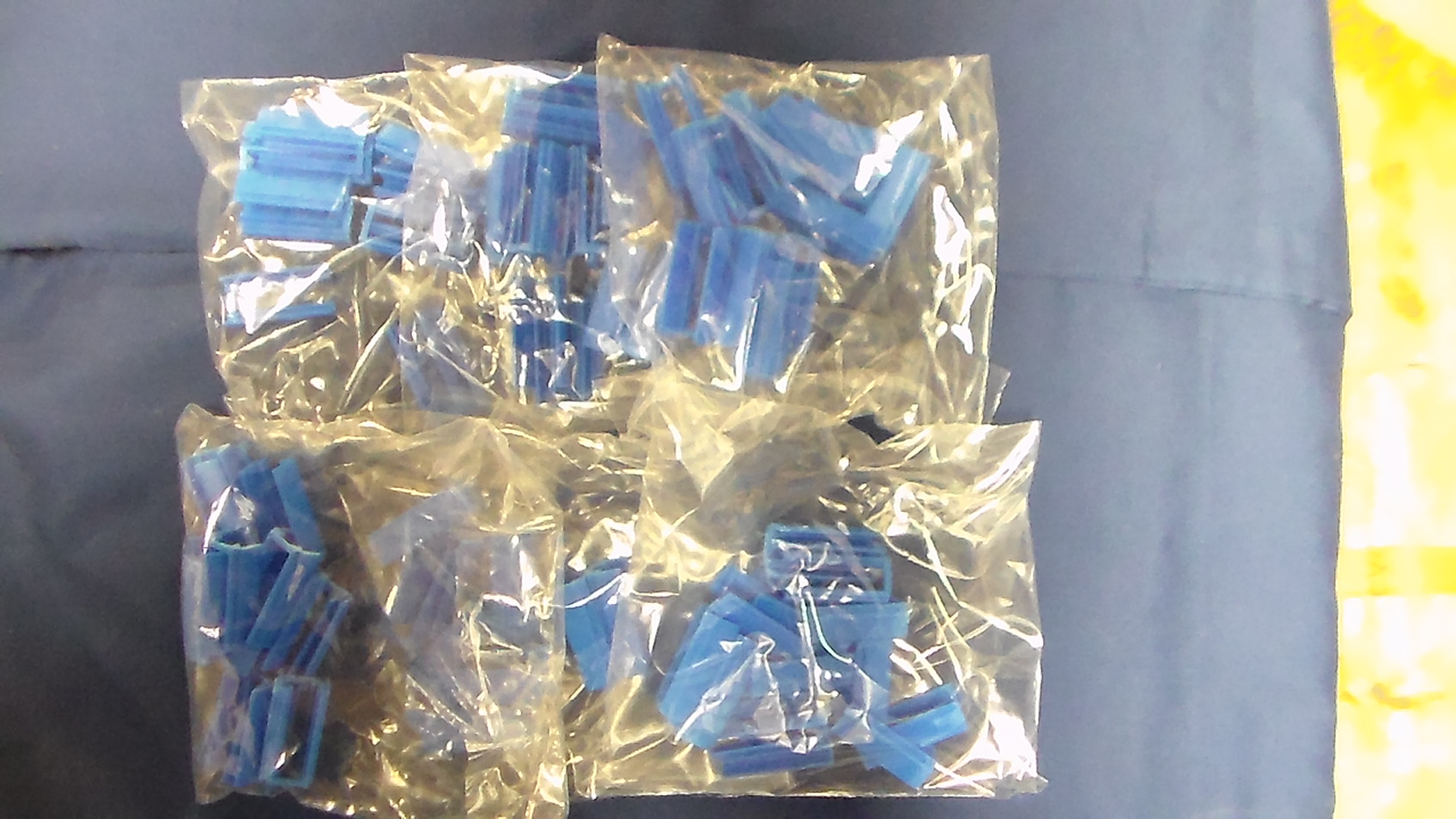 10619456 - Tecan US Inc. Tube Carrier Insert, 13mm, Blue, set of 96 INSERTS. - Image 1